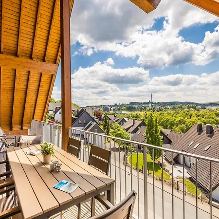 Апартаменты Spacious, Modern Apartment, Ten Minutes Walk From The Centre Винтерберг